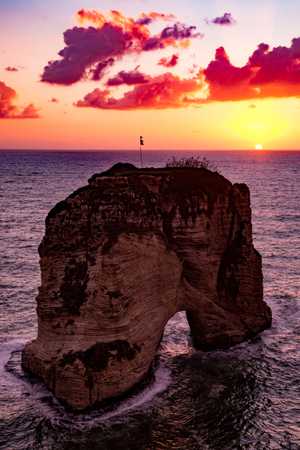 Pigeons' Rock of Raouché, Beirut